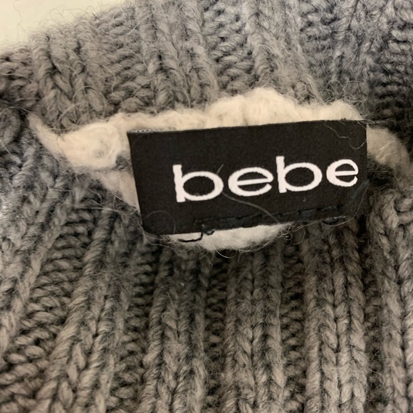 Bebe Women’s Poncho - Picture 5 of 5